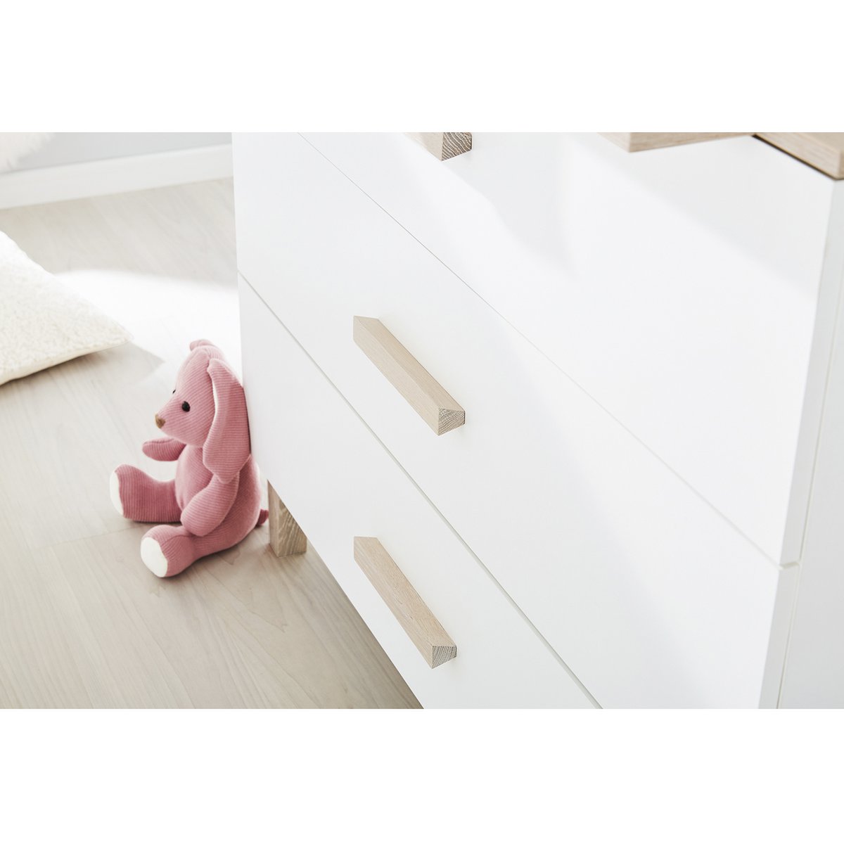 Kamer 'Lumi' – Brede set (3-delig: Ledikant, Brede commode, 2-deurs kledingkast)
