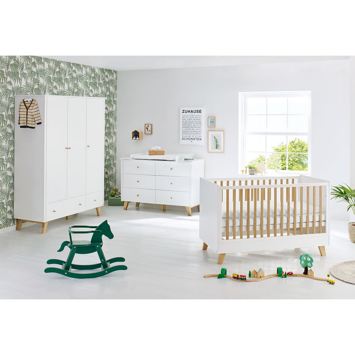 Kamer 'Pan' – Extra brede grote set (3-delig: Ledikant, Extra brede commode, Grote kledingkast)