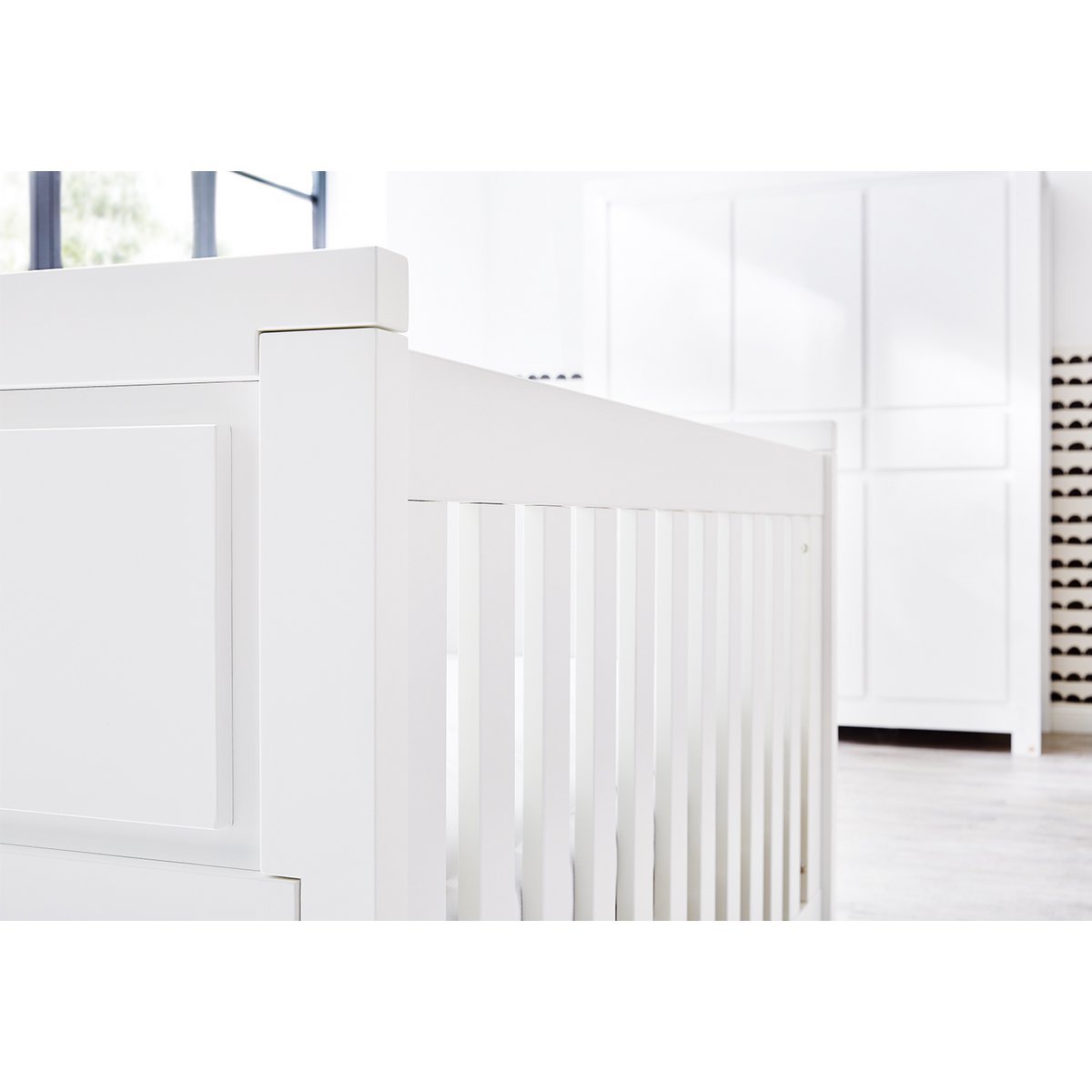 Kamer 'Milk' – Extra brede starterset (2-delig: Ledikant, Extra brede commode)
